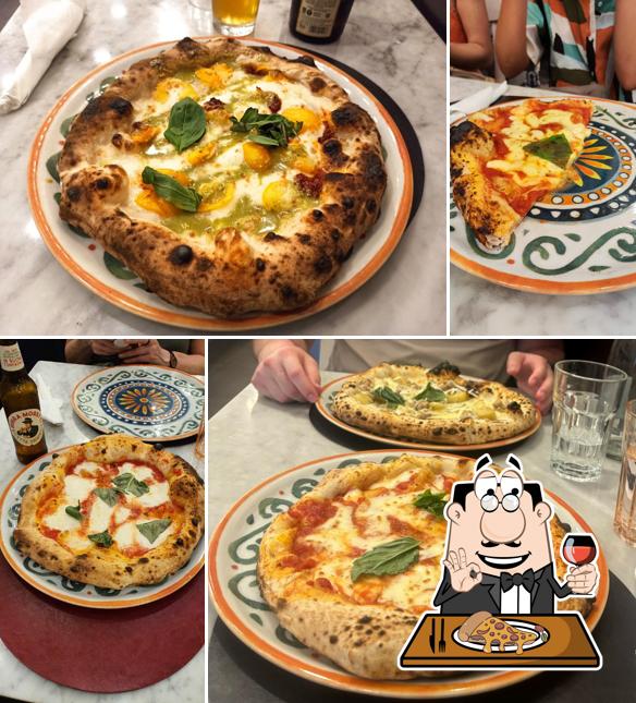 A Ristorante Pizzeria Gaetano Adamo Napoli, vous pouvez essayer des pizzas