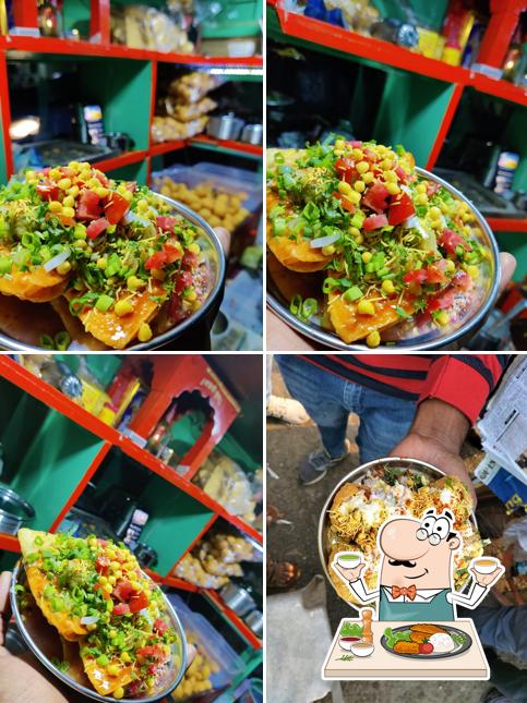 Food at Shri Raj Rajeshwar Bhel Bhandar