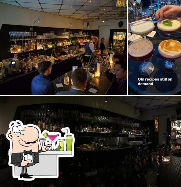 Las fotos de barra de bar y comida en K-Bar