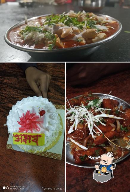 Food at chintamani veg hotel