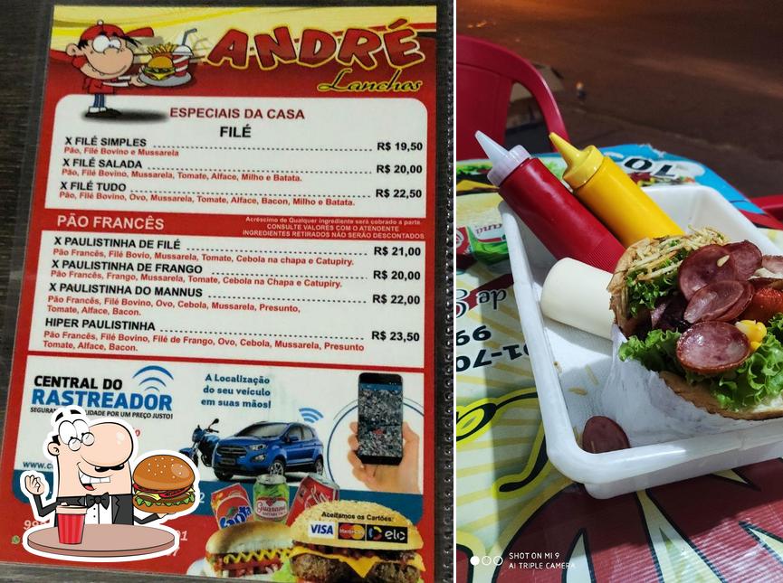 Peça um hambúrguer no André Lanches