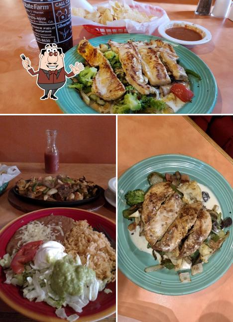 Еда в "Pueblo Mexican Restaurant"