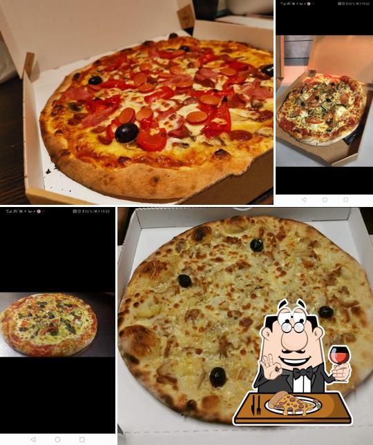 Essayez des pizzas à Pizzeria Bella Ciao