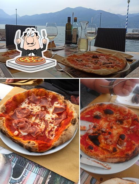 Elige una pizza en Ristorante & Pizzeria Al Sole