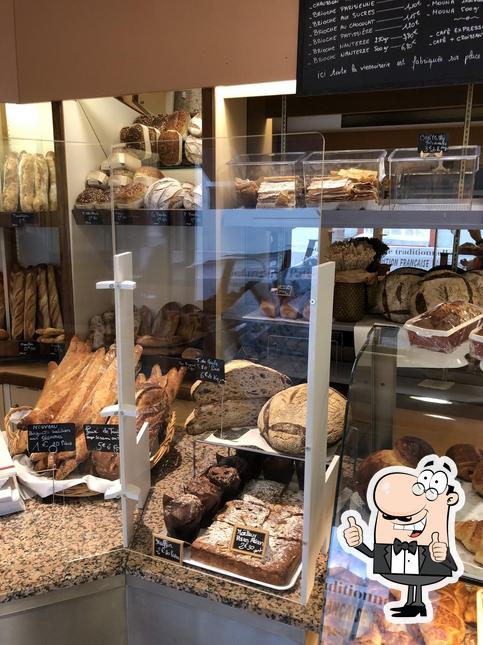 Regarder la photo de Boulangerie Pâtisserie La Provençale