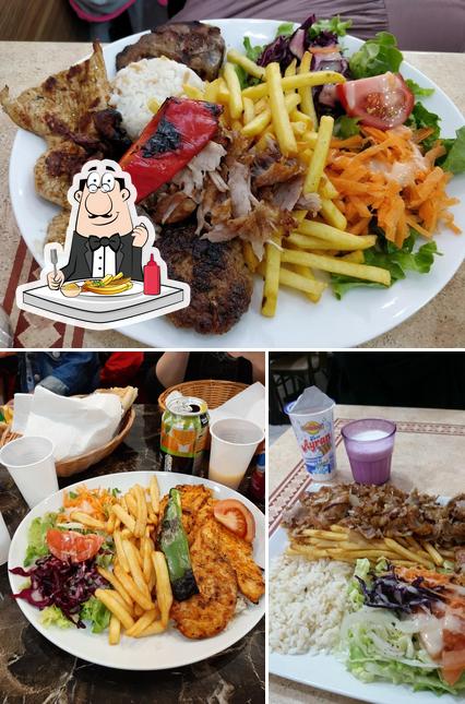 Disfruta de sus patatas a la francesa en Le Bosphorus kebab halal