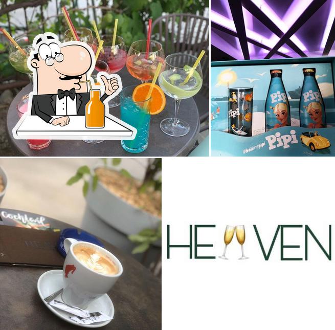 Goditi qualcosa da bere a Cafe Heaven