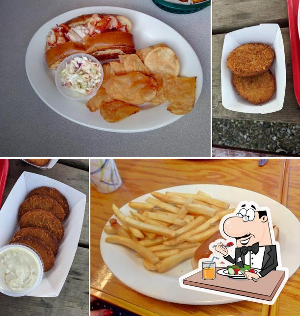 Meals at Holland's Maine Attraction