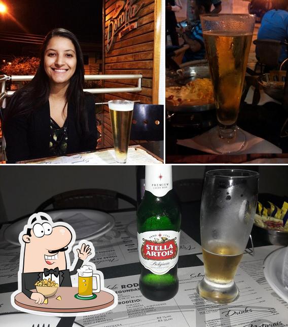 Você pode tomar um copo de cerveja leve ou escura