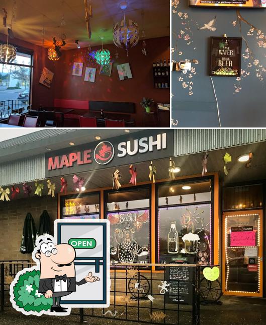 L’image de la extérieur et table à manger de Maple Sushi’s