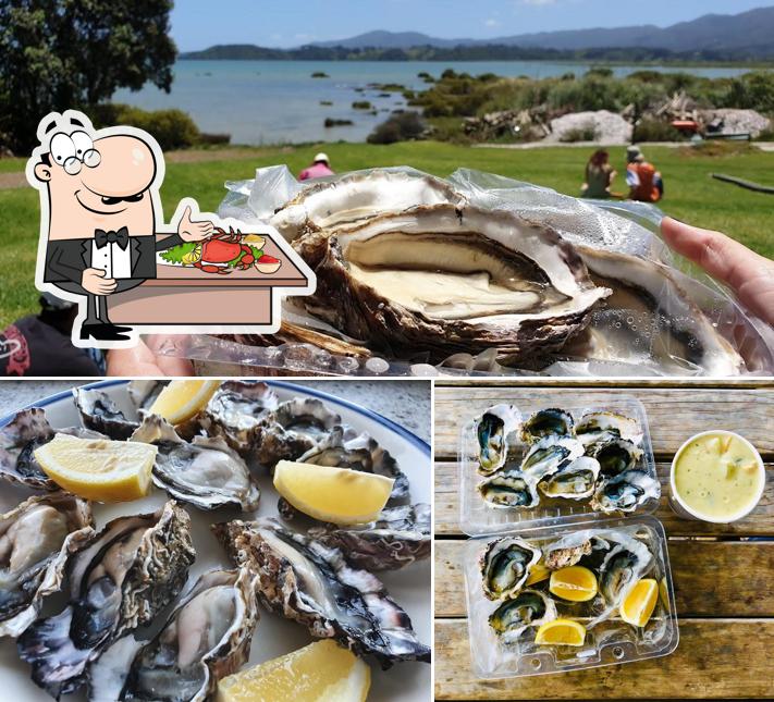 Попробуйте блюда с морепродуктами в "Coromandel Oyster Company"