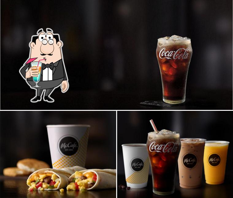 Estas son las fotografías que muestran bebida y comida en McDonald's