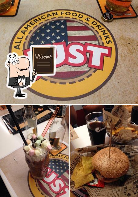 Guarda questa foto di Just- American food&drinks