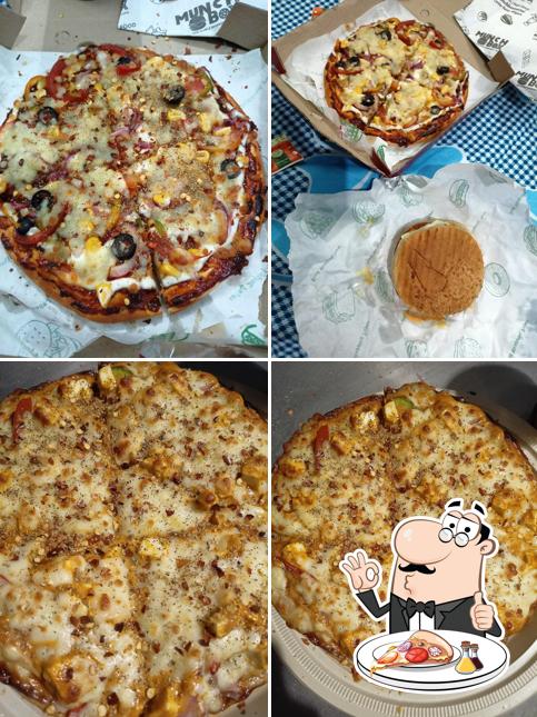 Try out various variants of pizza