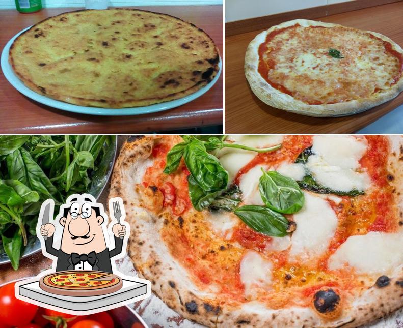 Choisissez des pizzas à Lo Scugnizzo