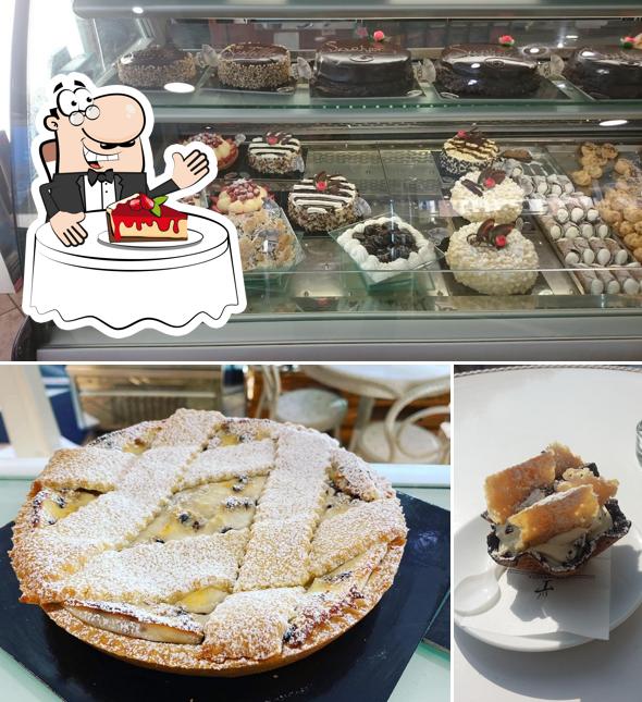 Bar Pasticceria La Terrazza serve un'ampia gamma di dolci