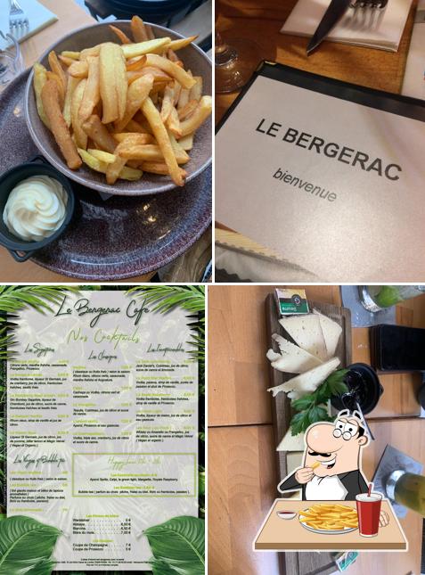 Dégustez des pommes frites à Le Bergerac Café