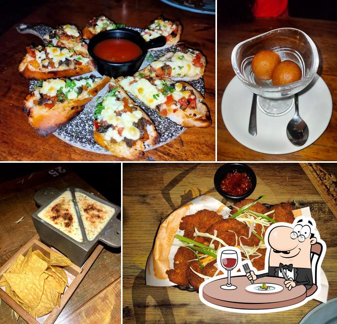 Food at OTP - On Toes Pub - Sakinaka