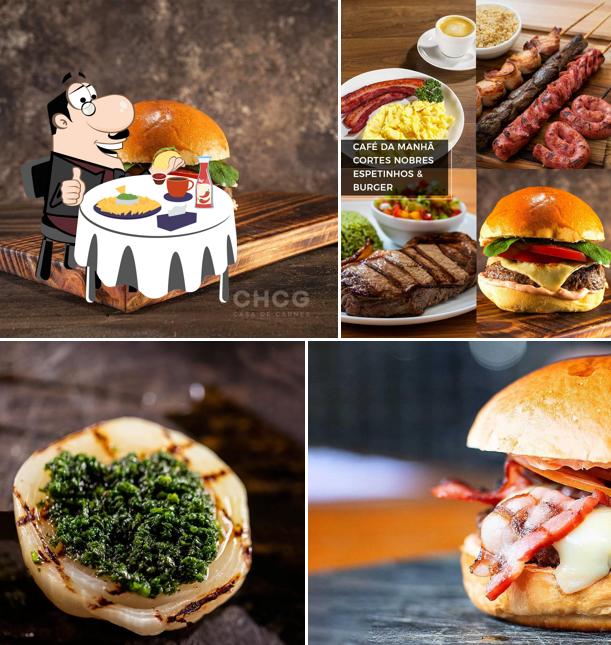 Peça um hambúrguer no Chicago Prime Parrilla CHCG Casa De Carnes