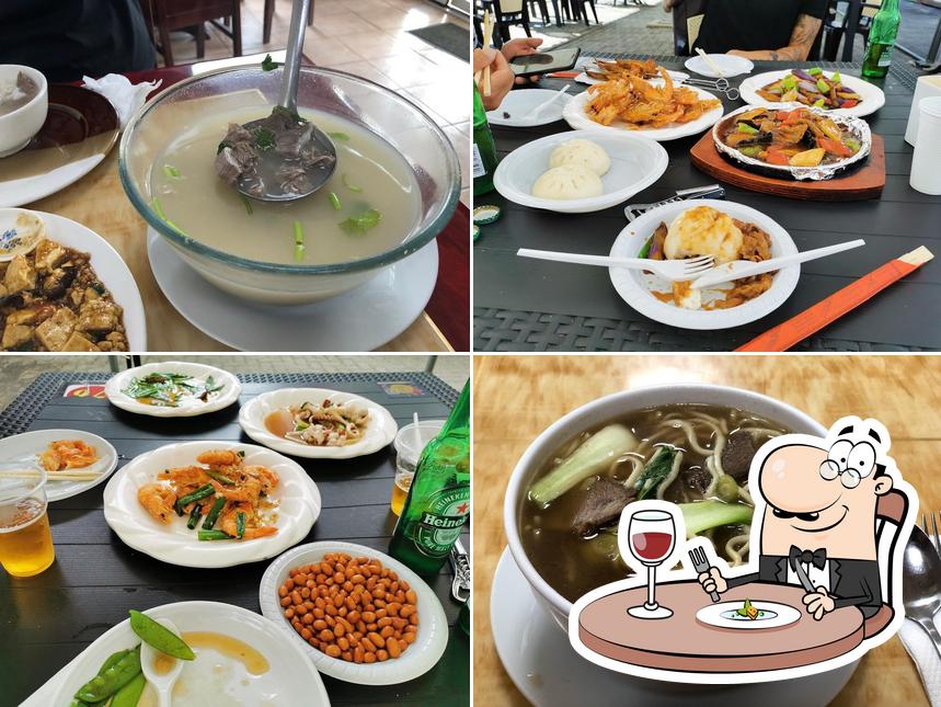 Food at Shandong Kínai Étterem/Shandong Restaurant/山东饭店