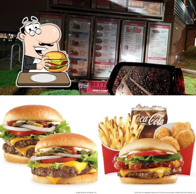 Отведайте гамбургеры в "Wendy's"