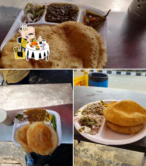 Food at Rama Chhole Bhature