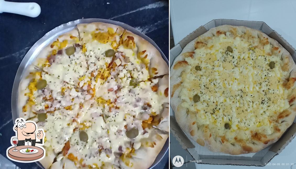 Comida em R M Pizzaria e esfiharia Delivery