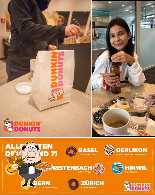 Vedi questa foto di Dunkin' Donuts