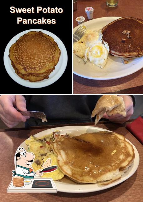 Pancakes at Cajun Cafe