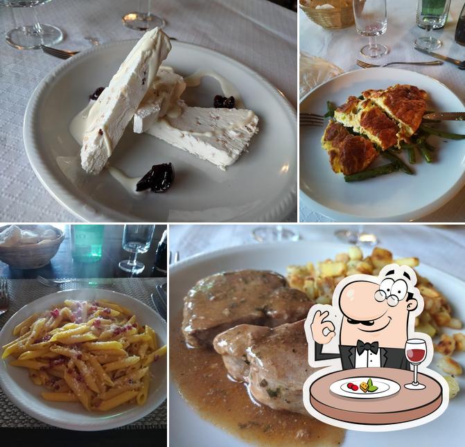 Еда в "Alpetto Di Torno"