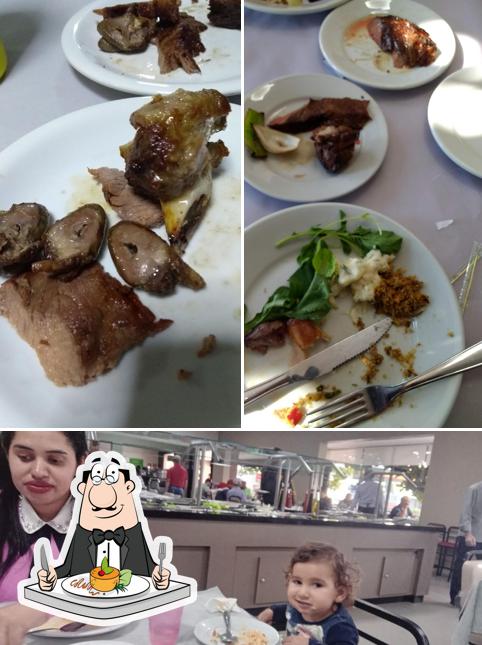 A Espeto's Churrascaria se destaca pelo comida e interior