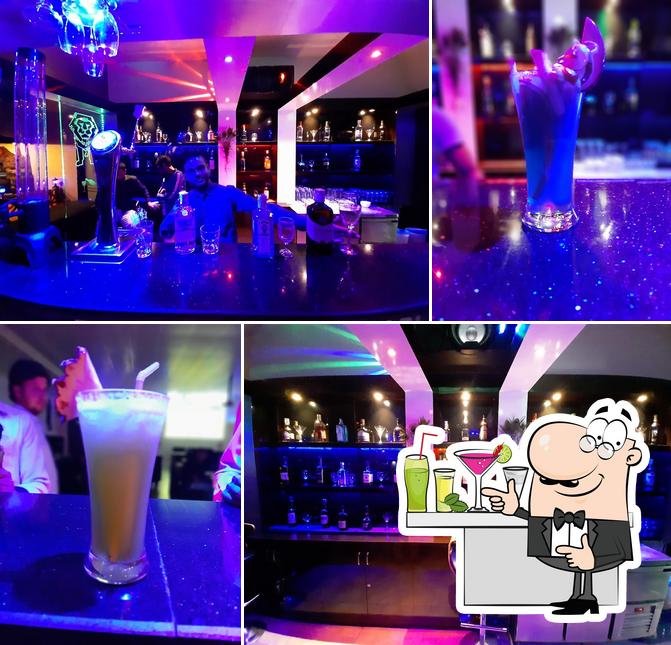 See the image of EIFFEL'S MAJESTIC LOUNGE BAR