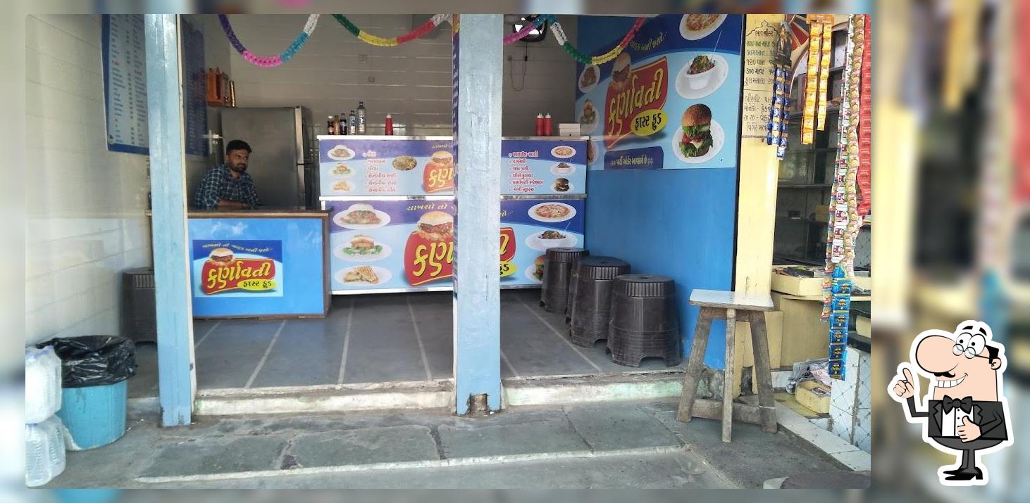 Karnavati Fast Food