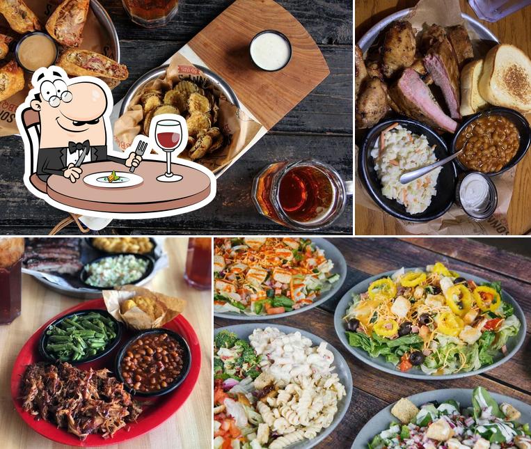 Sonny's BBQ, 1500 E Hwy 50 in Clermont Restaurant menu and reviews