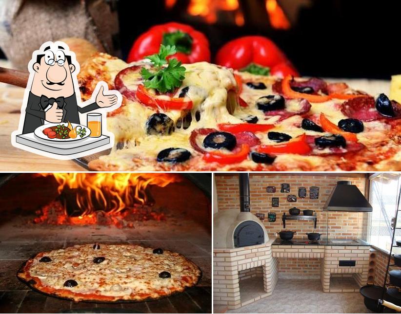 A foto da comida e interior a Paolo pizzaria