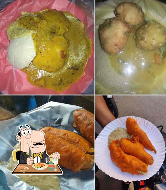 Food at Mylapore Jannal Kadai Window Bajji stall