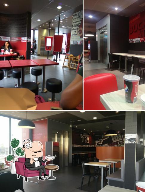 L'intérieur de KFC (Kentucky Fried Chicken) Limoges Nord