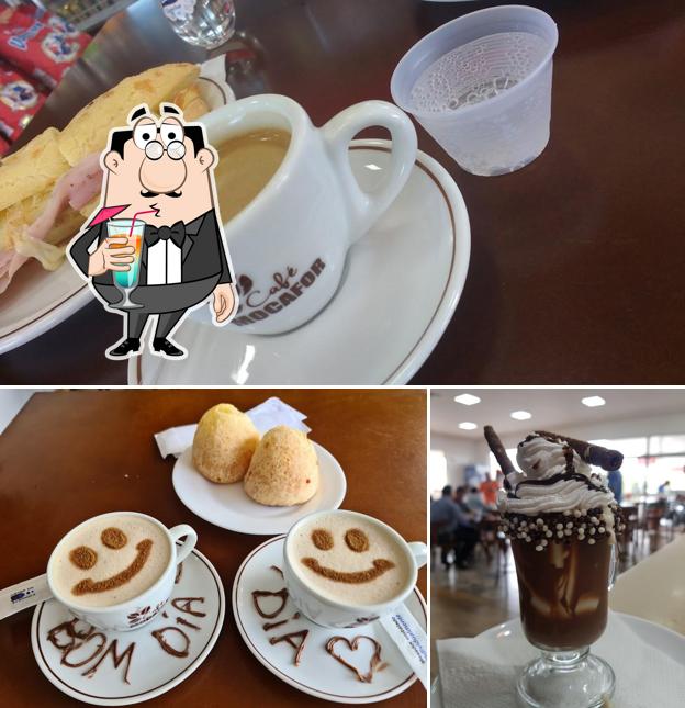 Confira a imagem ilustrando bebida e comida a Mocafor Café & Conveniência
