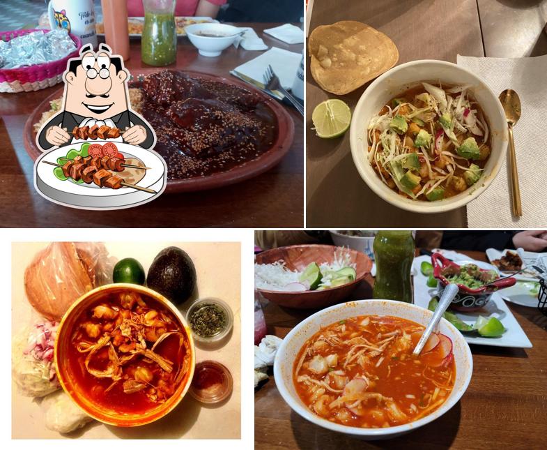 Peke’s Pozole, 4710 S Pulaski Rd in Chicago Restaurant reviews
