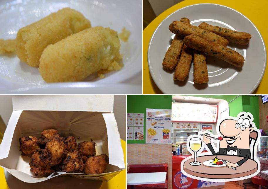 CHICKEN HUT