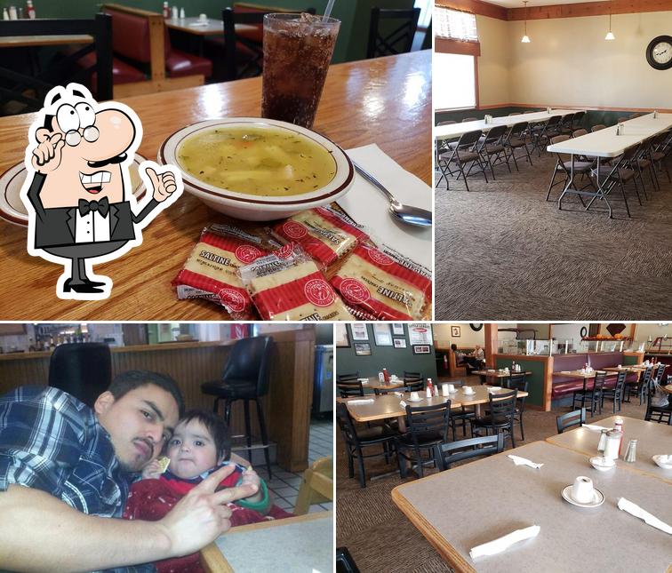 Chippers Grill in Streator Restaurant menu and reviews