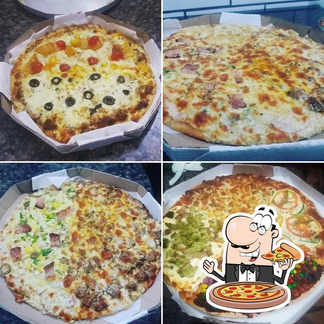 Peça diferentes tipos de pizza