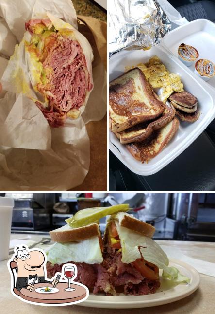 MOON'S SANDWICH SHOP - Sandwiches in Chicago, Illinois at 16 S Western Ave  - 93 Photos & 159 Reviews - Restaurant Reviews - Phone Number - Menu - Yelp