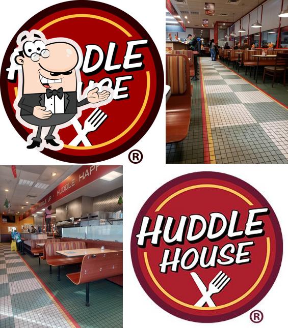 Взгляните на снимок ресторана "Huddle House"