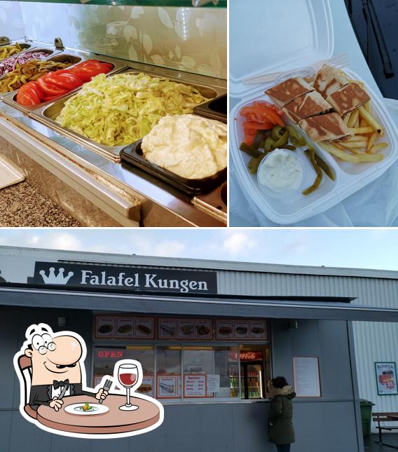 Помимо прочего, в Falafel Kungen есть еда и внешнее оформление