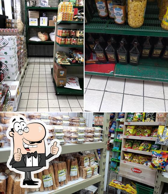 Feyrous Pastries & Groceries in Chicago Restaurant reviews