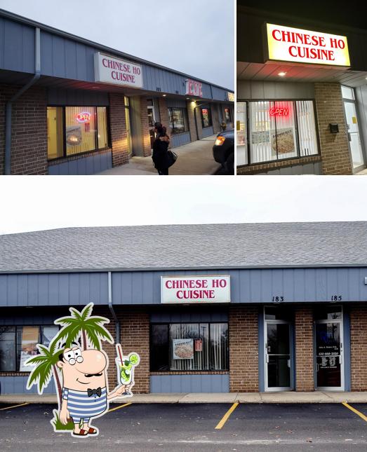 Chinese Ho Carryout in Winfield Restaurant menu and reviews