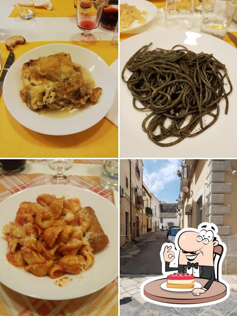 Guarda la foto di Osteria a casa nostra