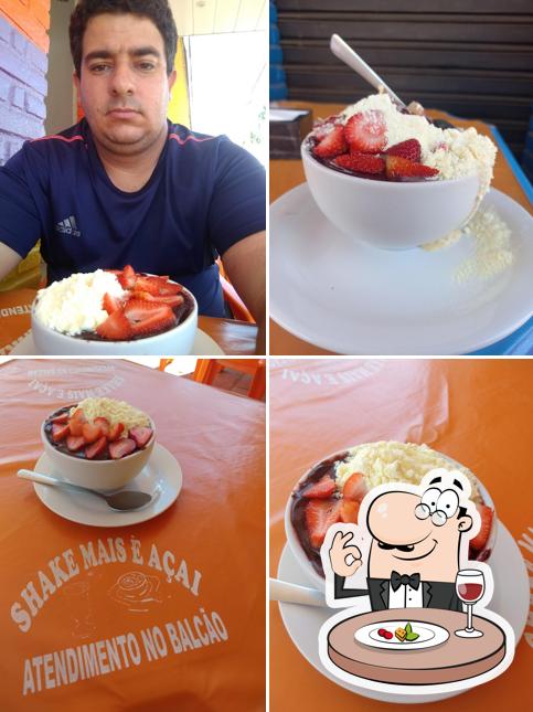 Dinnu's Shake Mais e Açaí