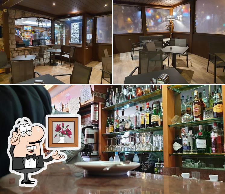 Jetez un coup d’oeil à l’image représentant la intérieur et comptoir de bar concernant Bar Gelo